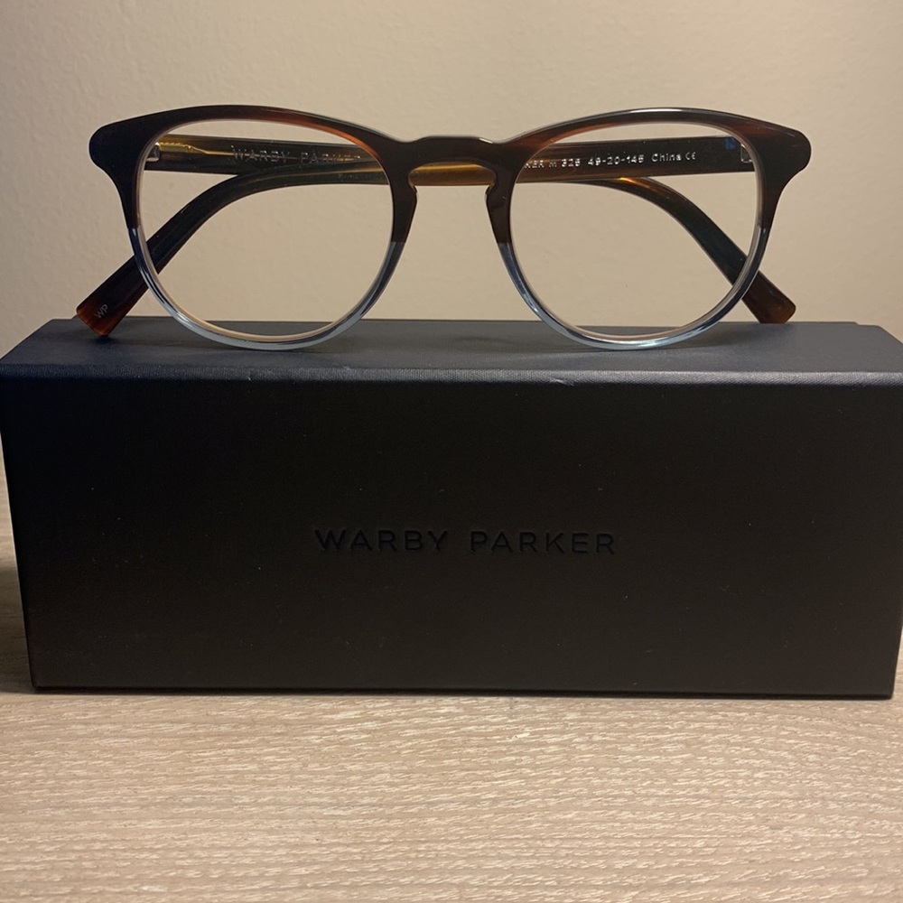 Warby Parker glasses model Baker unisex sizeM